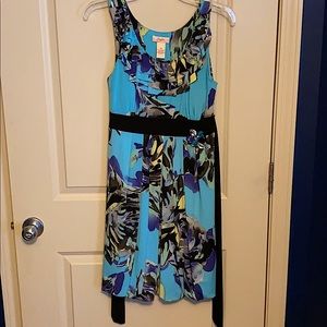 Junior’s floral dress size Medium